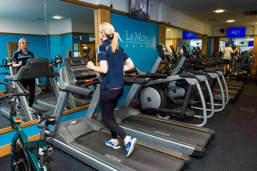 La Mon Hotel & Country Club Castlereagh Facilidades foto